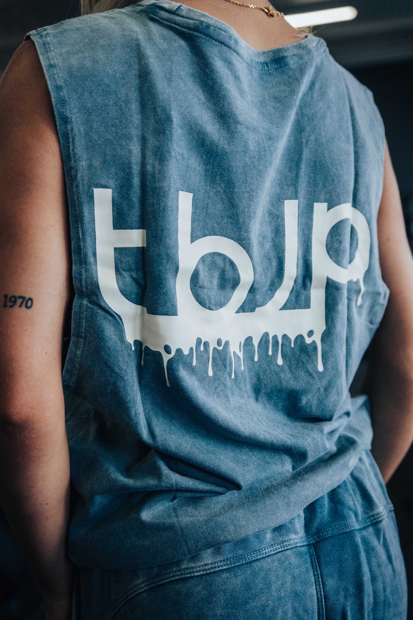 tbJP Drip Logo Vest in Blue Green - UTILITY01 - Imagem 6
