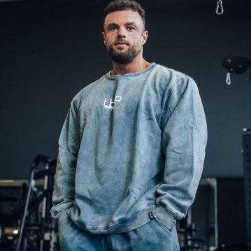 Vista alternativa do tbJP Drip Logo Sweater in Blue Green with Cream Logo - UTILITY01