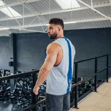 Sleeveless Vest with vertical back stripe, in Baby Blue & Electric Blue - UTILITY01 - Imagem 5
