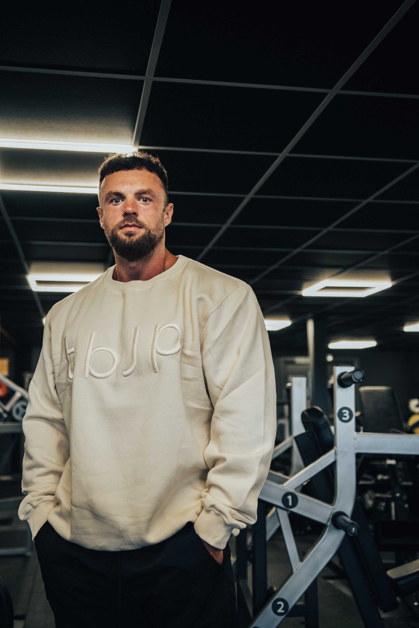 Embroidered Sweater with tbJP Logo in Cream - UTILITY01 - Imagem 2
